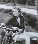  Claudia Schiffer 37  photo célébrité