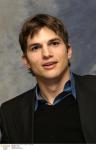  Ashton Kutcher d99  photo célébrité