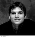  Ashton Kutcher d94  photo célébrité