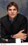  Ashton Kutcher d92  celebrite provenant de Ashton Kutcher