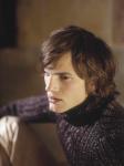  Ashton Kutcher d79  photo célébrité