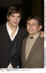  Ashton Kutcher d46  photo célébrité