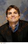  Ashton Kutcher d33  celebrite de                   Daphné50 provenant de Ashton Kutcher
