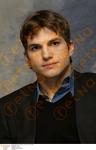  Ashton Kutcher d32  photo célébrité