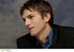  Ashton Kutcher d15  celebrite de                   Eglé13 provenant de Ashton Kutcher