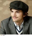  Ashton Kutcher d134  photo célébrité