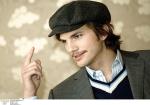  Ashton Kutcher d132  celebrite provenant de Ashton Kutcher