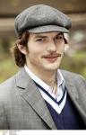  Ashton Kutcher d111  celebrite provenant de Ashton Kutcher