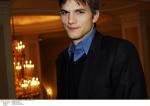 Ashton Kutcher d109  photo célébrité