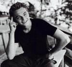  mag143  celebrite provenant de Leonardo DiCaprio