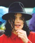  one070  celebrite provenant de Michael Jackson